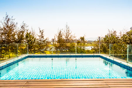 Cost of Glass Pool Fence Repair in Sherwood Park